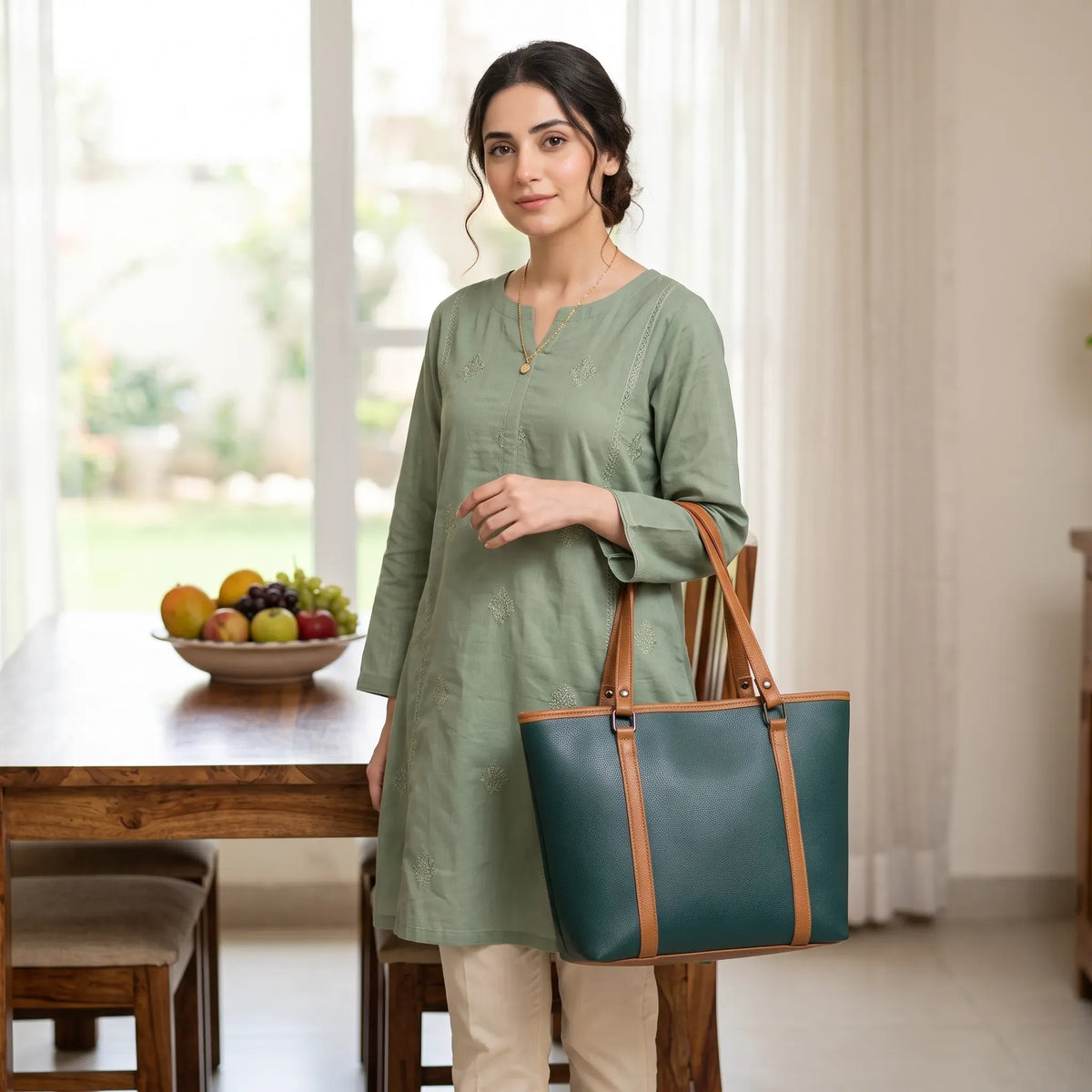 Green Structured Tote Bag with Contrast Tan Straps – Women’s Handbag