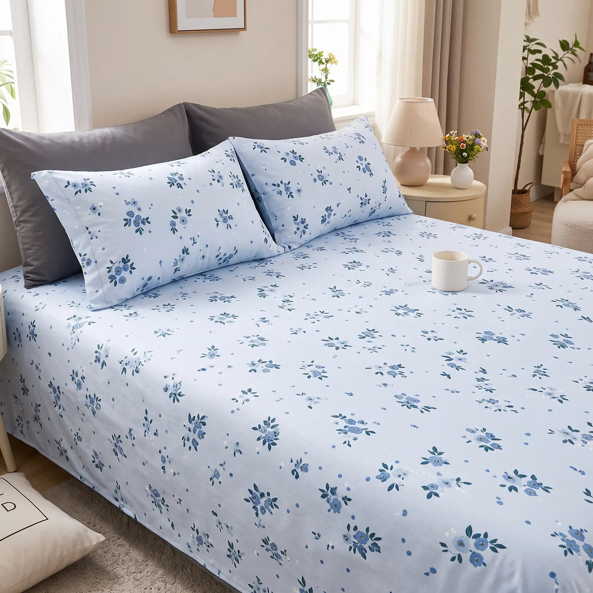 3pcs Sky Blue Meadow Floral Bedding Set