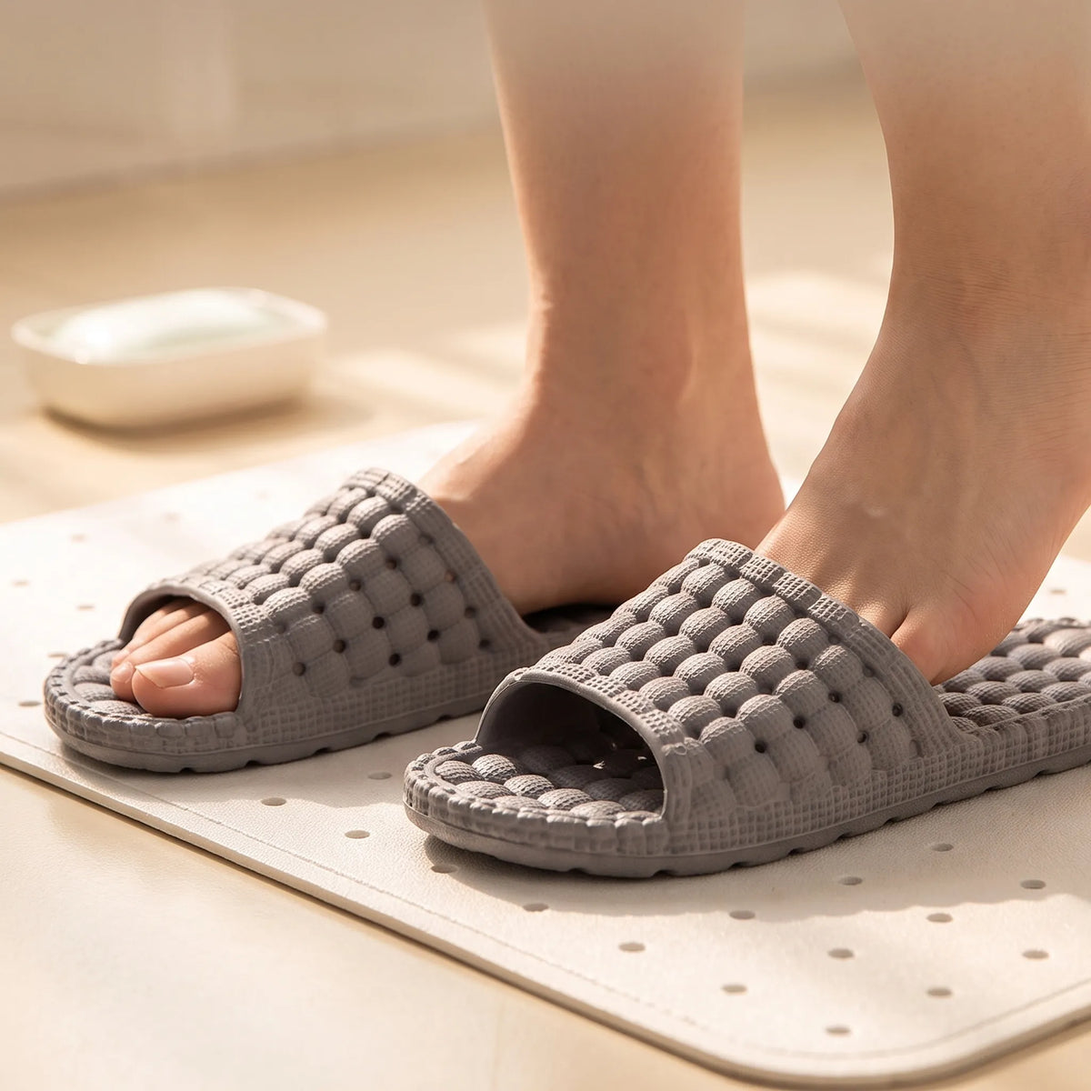 Anti-Slip Bathroom Slippers – Quick-Drain Soft Bath Slippers