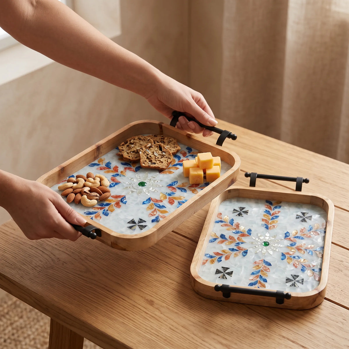 2-Piece Wooden Serving Tray Set – Kitchen & Dining Trays