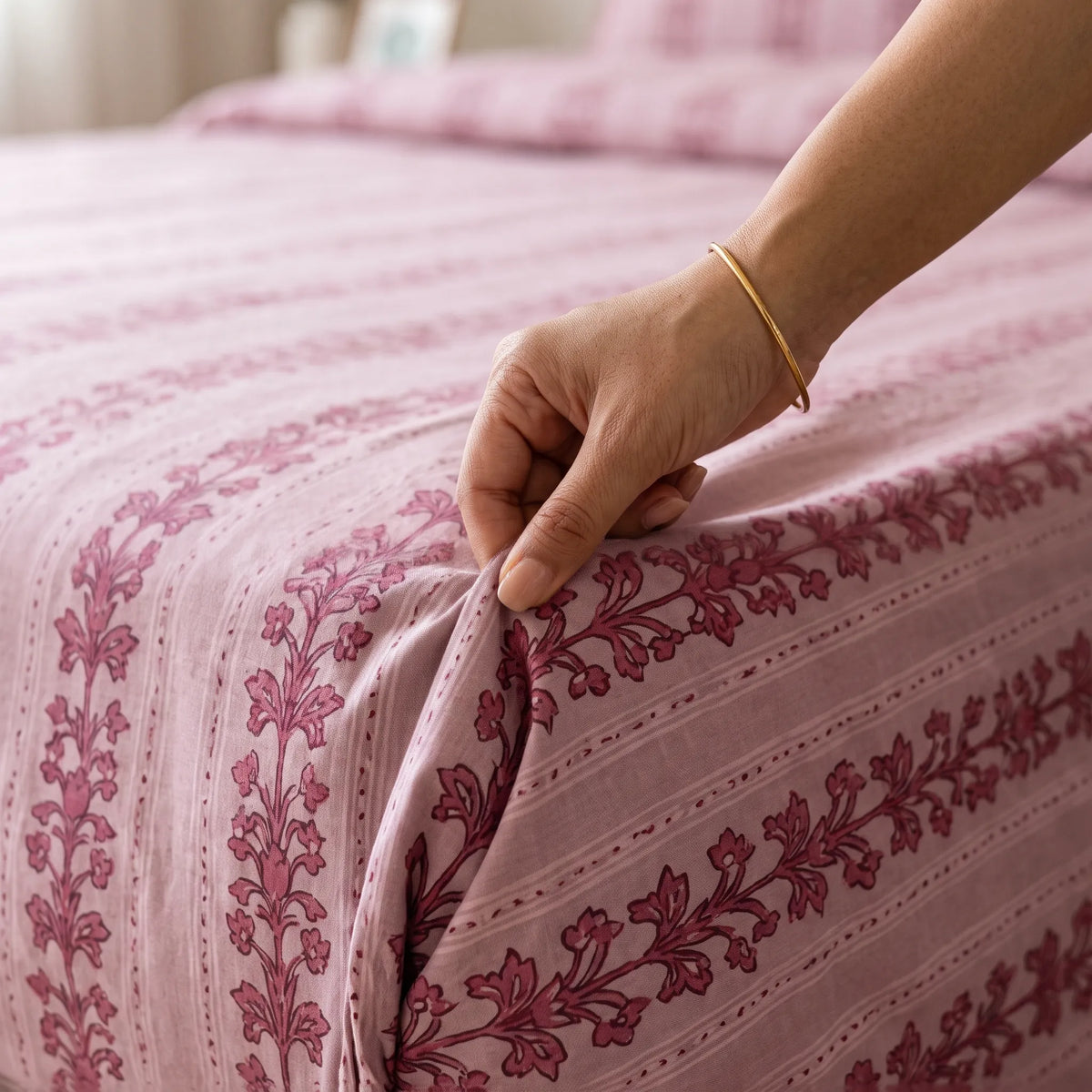 3 Pcs Mauve Heritage Floral Printed Bedding Set