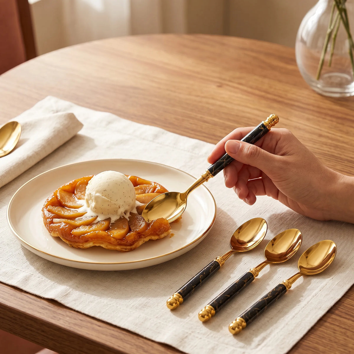 Gold Spoon Set with Marble-Style Handles – 4 Pcs Dessert & Tea Spoons