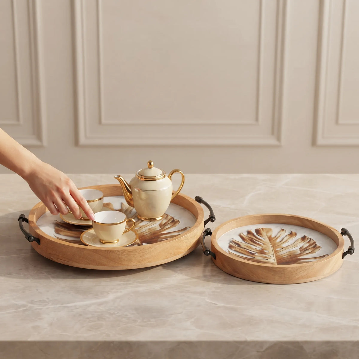2-Piece Wooden Serving Tray Set – Kitchen & Dining Trays