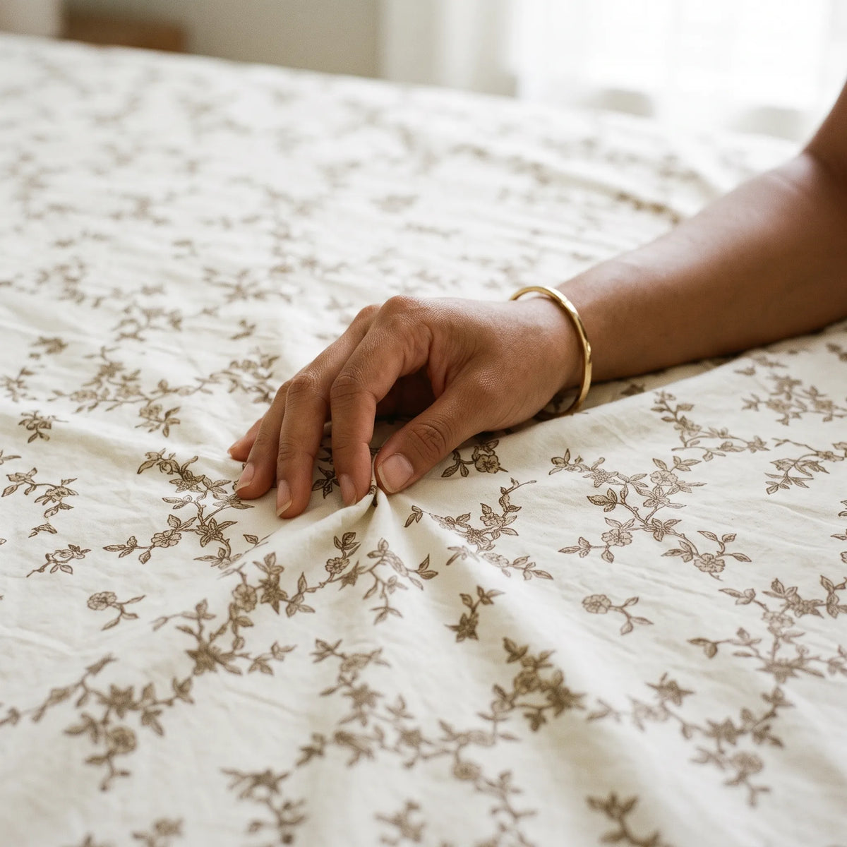 3 Pcs Cream & Brown Botanical Vine Bedding Set