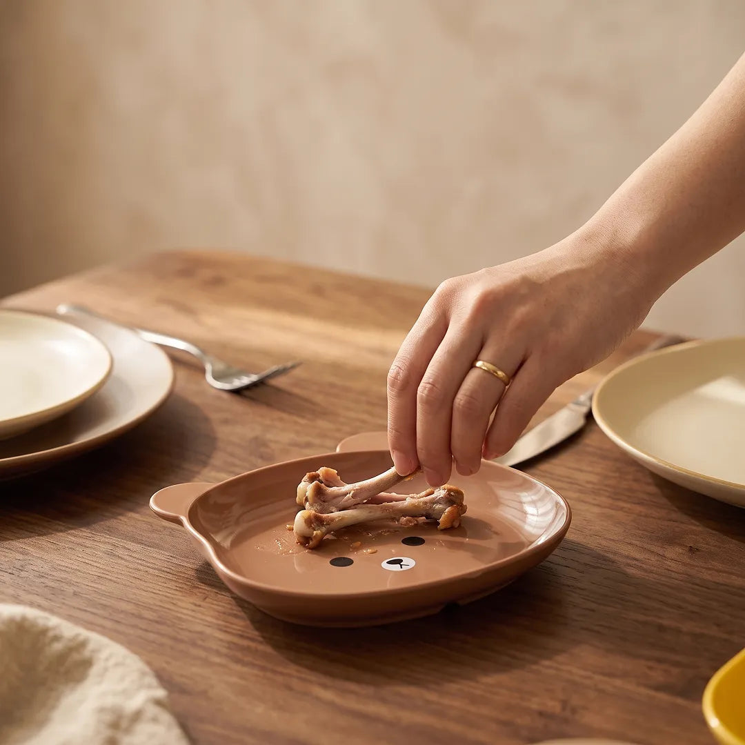 6-Piece Bear Shape Snack & Bone Dish Set with Stand