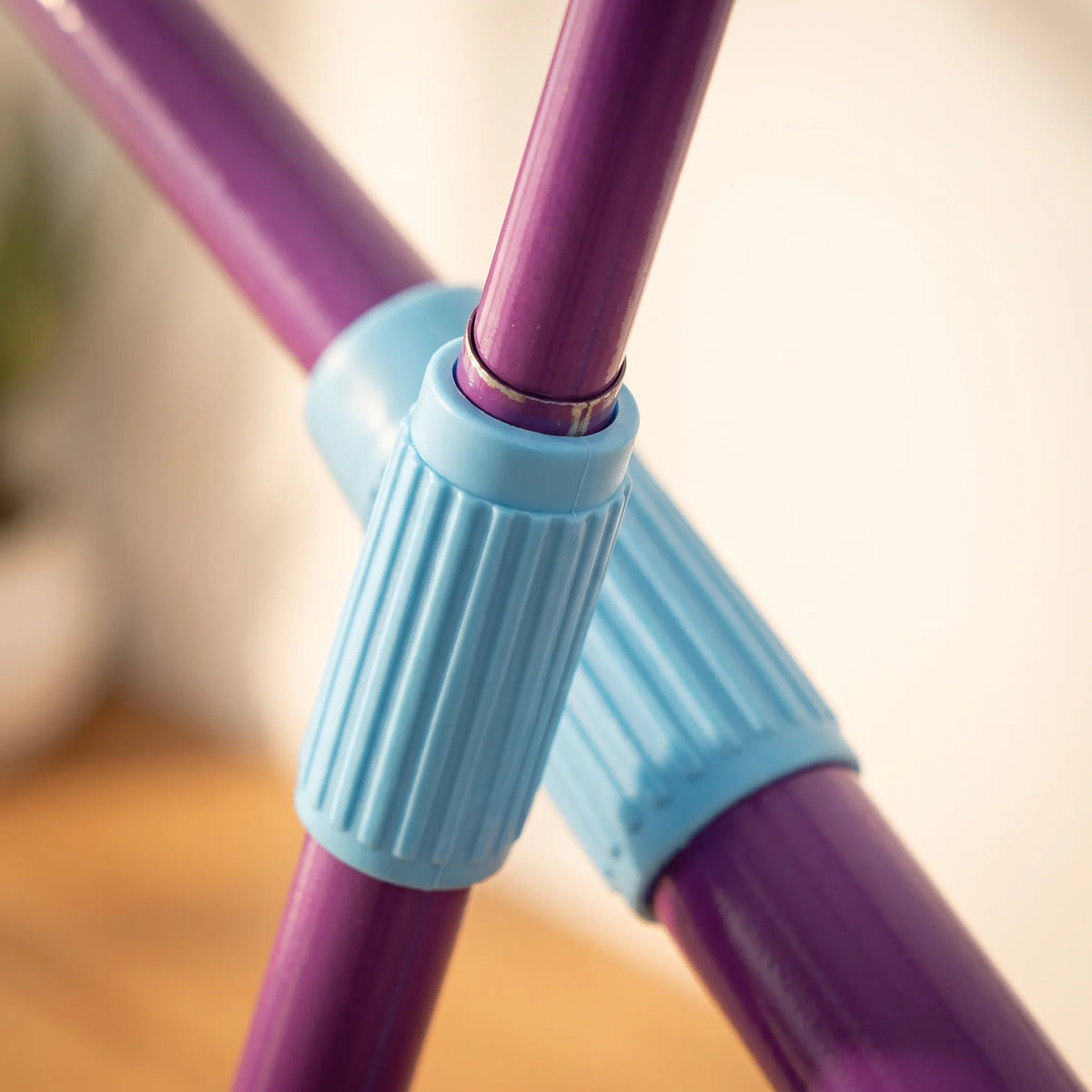 Telescopic Self-Wringing Twist Mop with 360° Rotating Head