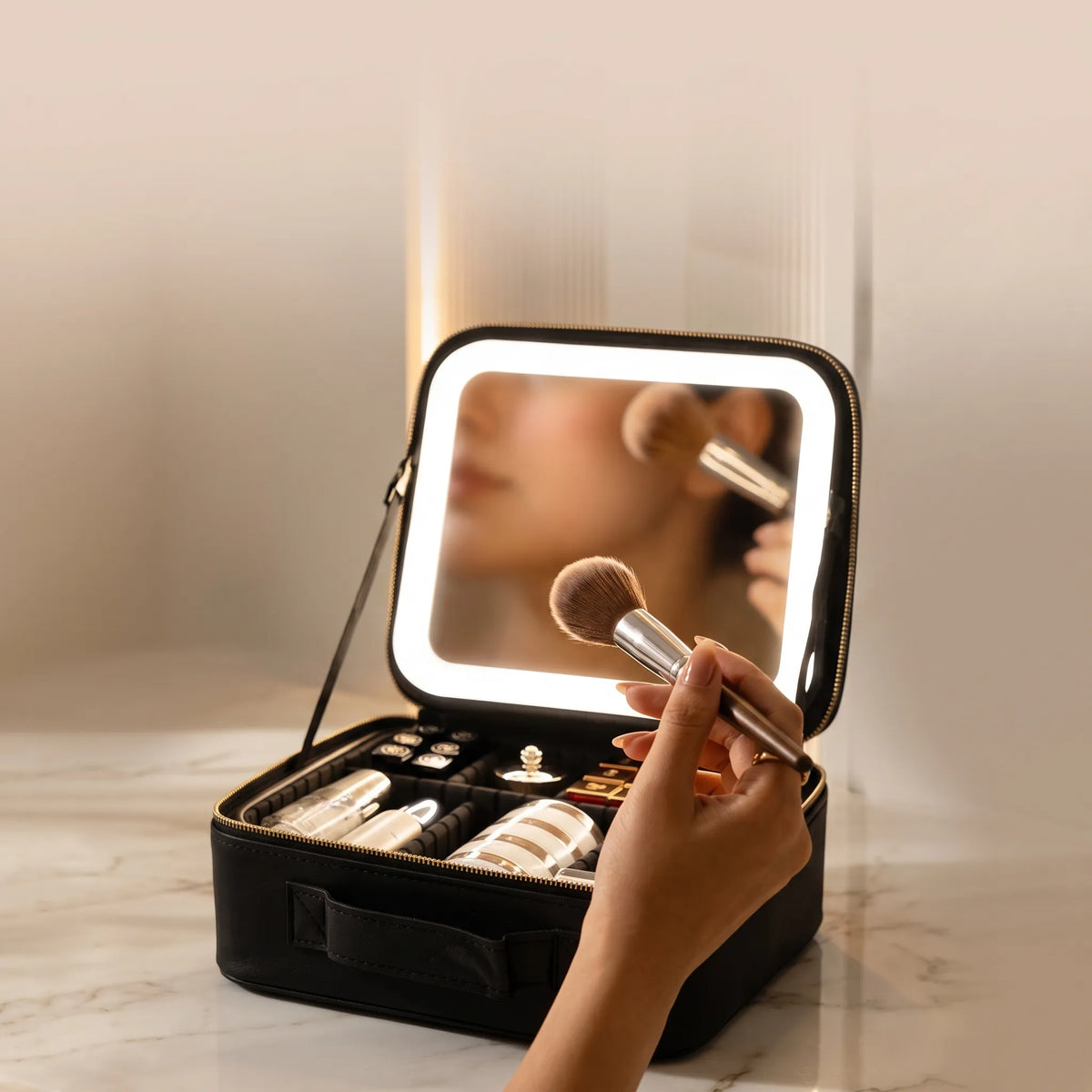 LED Makeup Bag with Lighted Mirror – USB Rechargeable Cosmetic Case