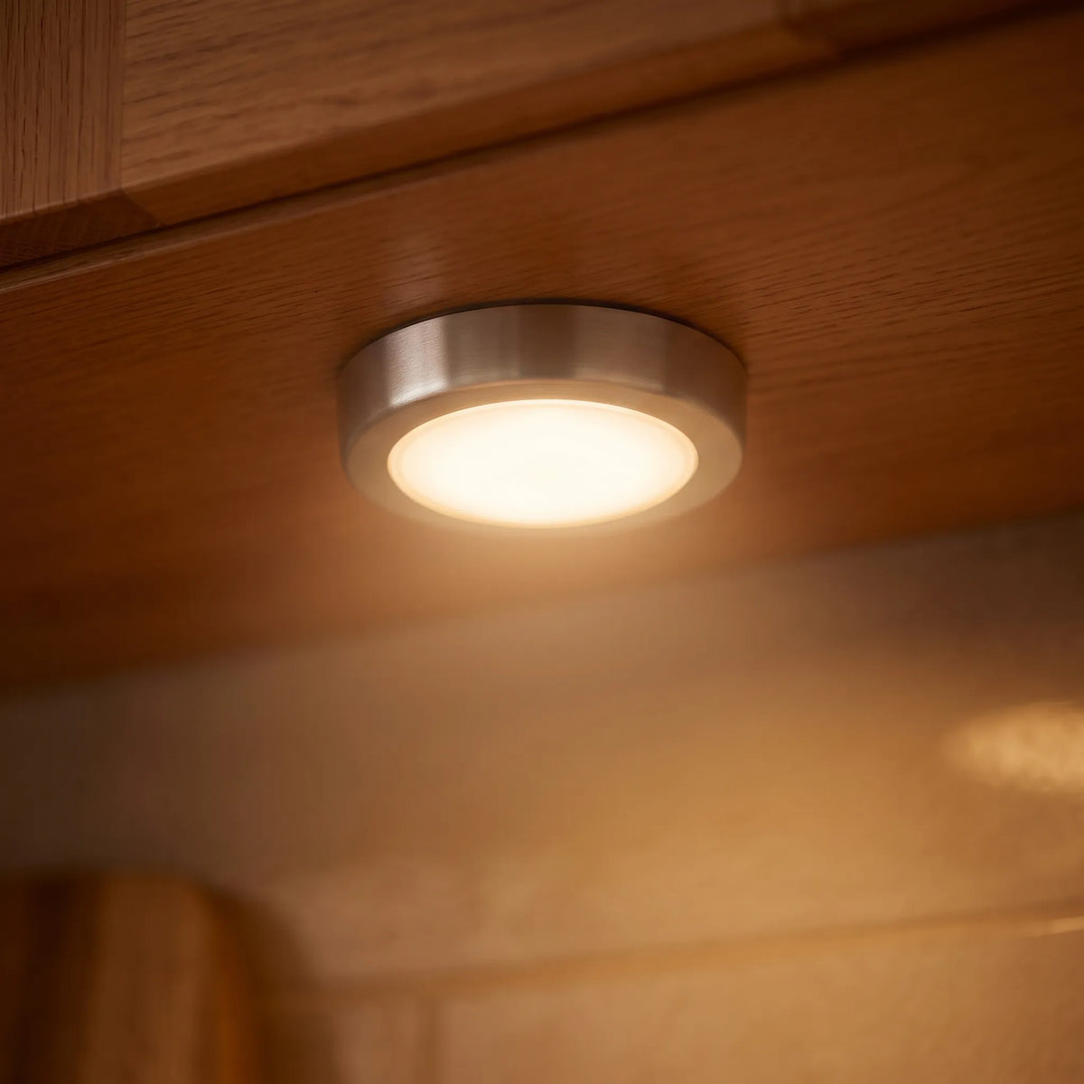 Wireless Tap LED Light – Push-On Cabinet & Wardrobe Light
