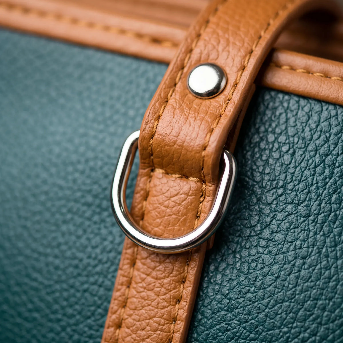Green Structured Tote Bag with Contrast Tan Straps – Women’s Handbag