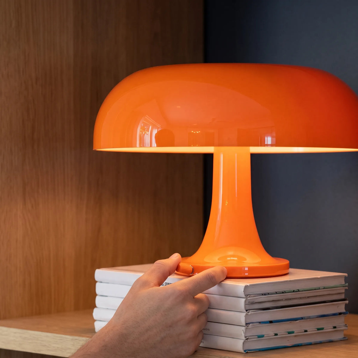 Retro Orange Mushroom Table Lamp – Modern Decorative Desk Light